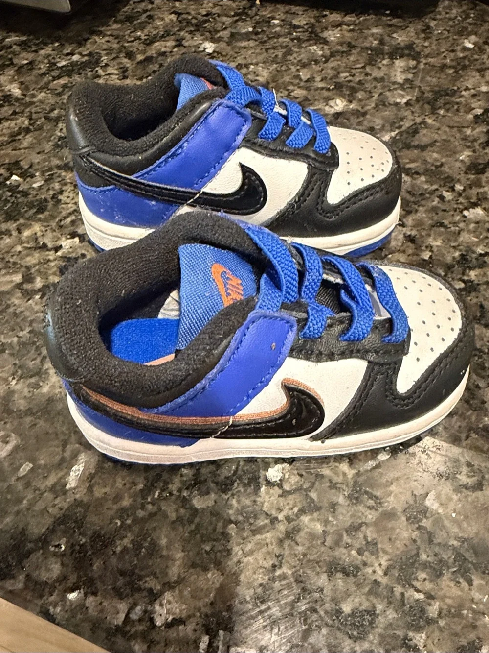 Nike Kids Blue, Black & White Low-Top Sneakers